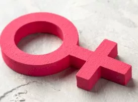 More women advice clients banking on shares